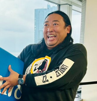 ロバート秋山の子供は何人